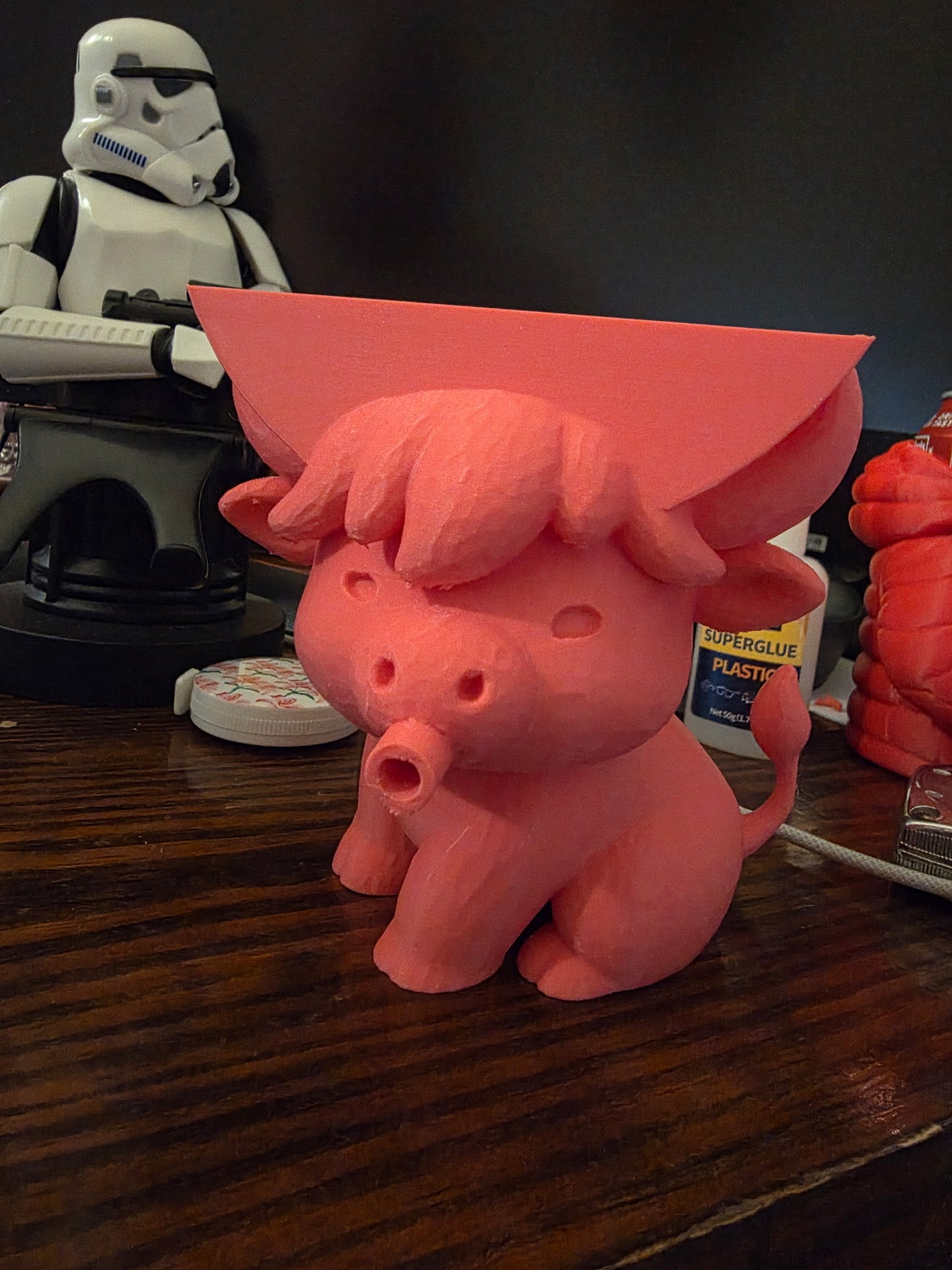 HoneyBunny3D Highland Cow Scrub Daddy holder featuring a cute highland cow design, perfect for kitchen or cleaning accessories.
