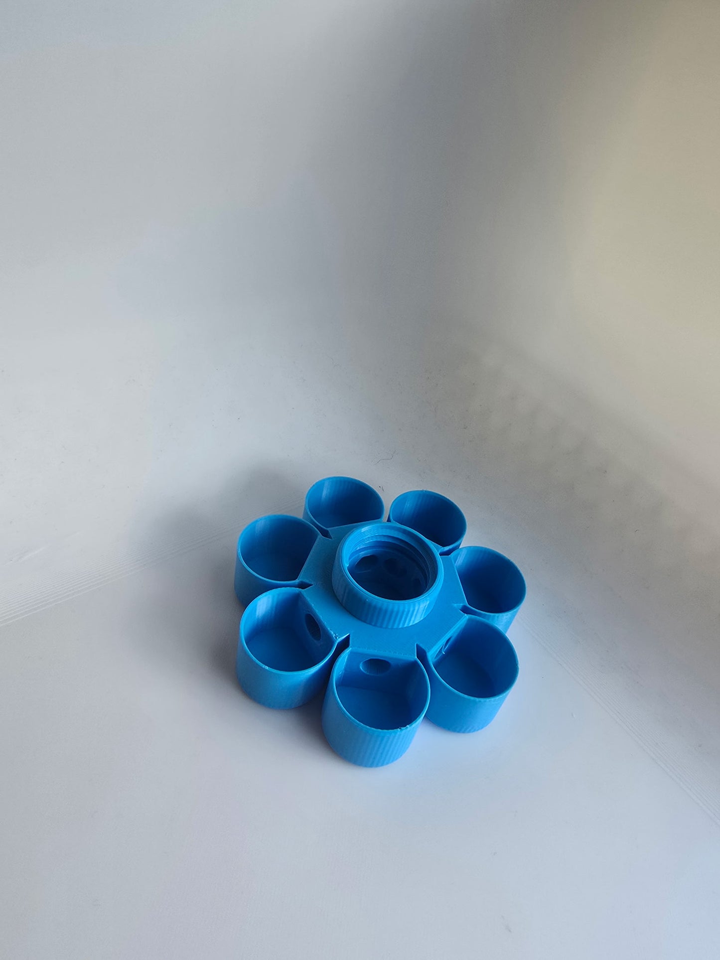 HoneyBunny3D Drinker Base for chicks and quail, durable plastic watering system for small poultry.