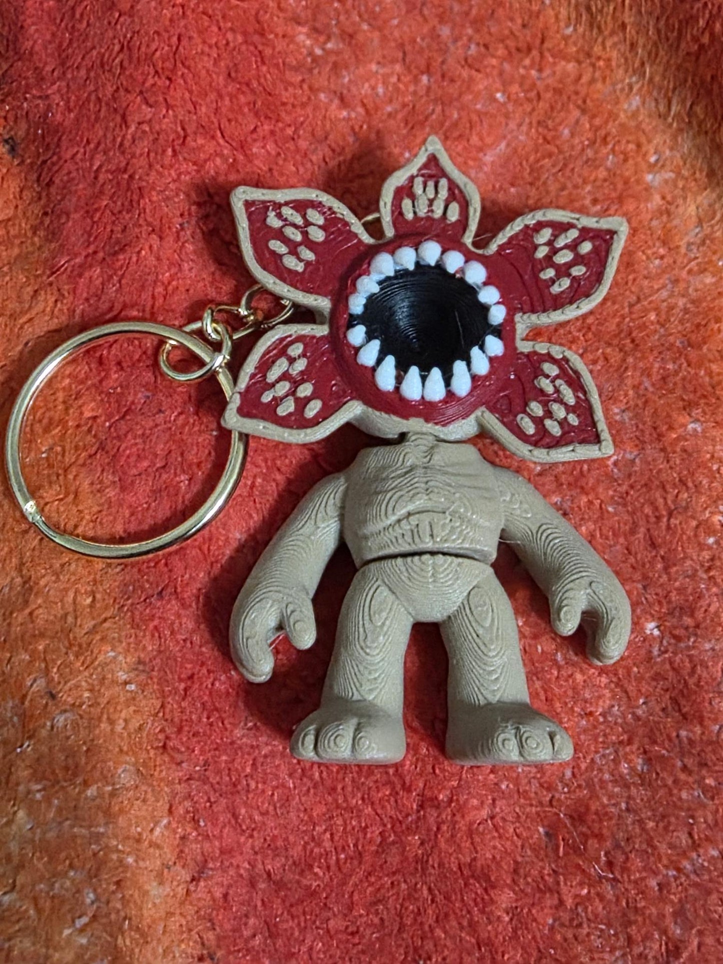 HoneyBunny3D Demogorgon keychain charm showing a detailed, spooky creature accessory on a keyring.