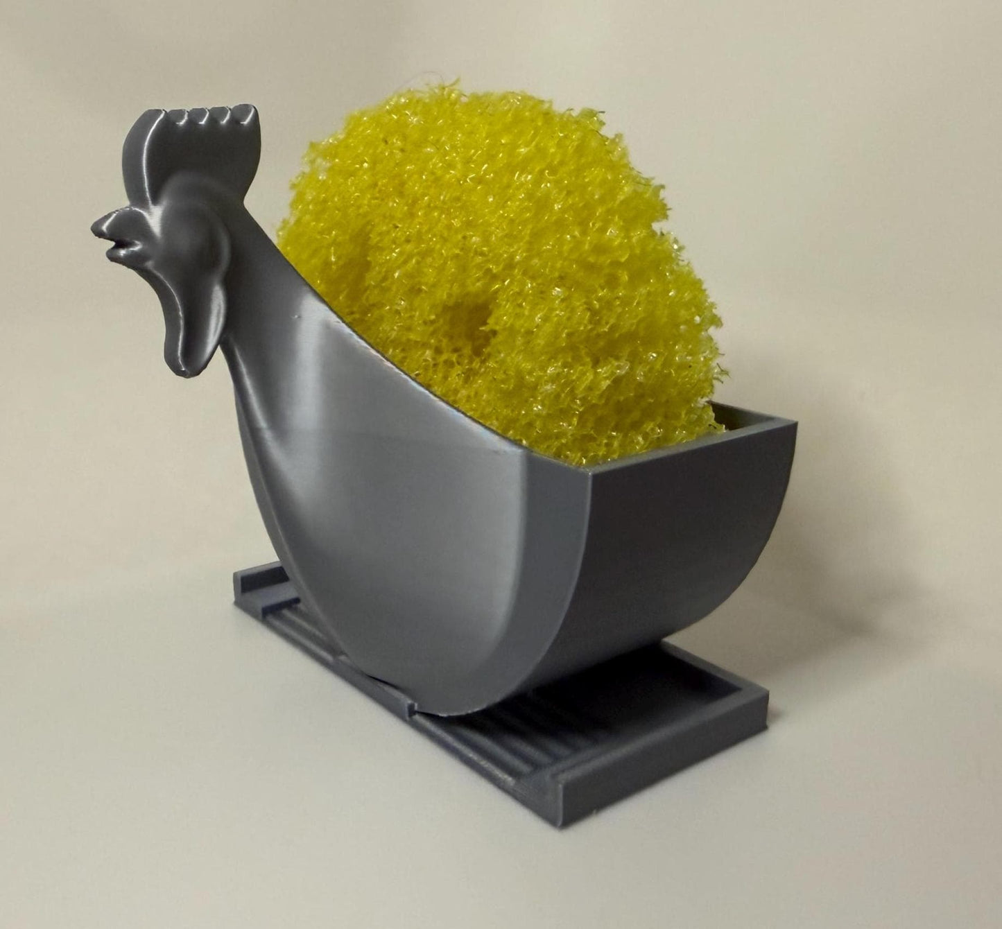 HoneyBunny3D Chicken Scrub Daddy holder with drain for kitchen sponges, featuring a playful chicken design and drainage slot.