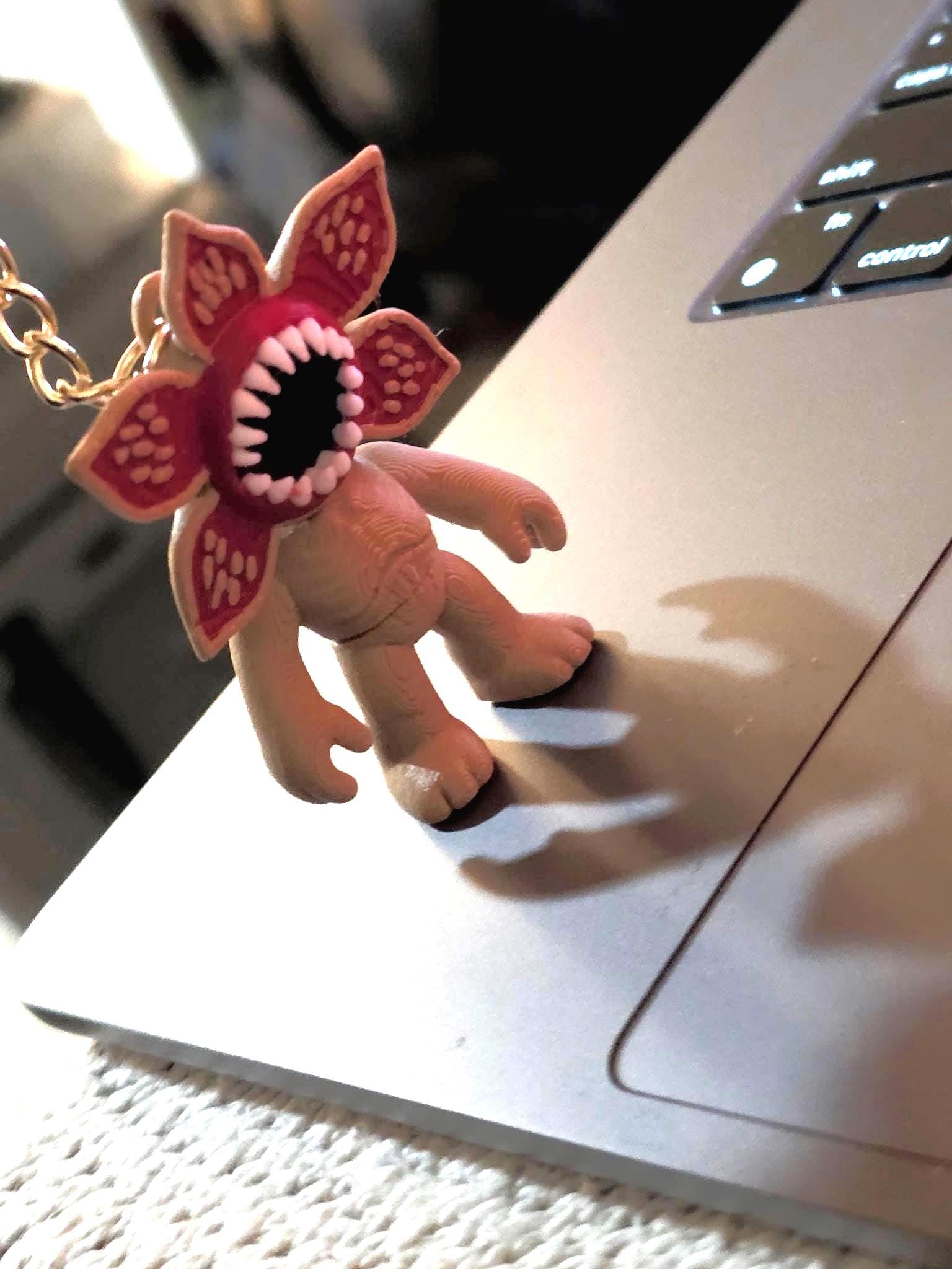 HoneyBunny3D Demogorgon keychain charm showcasing a detailed, handmade monster accessory on a metal keyring.
