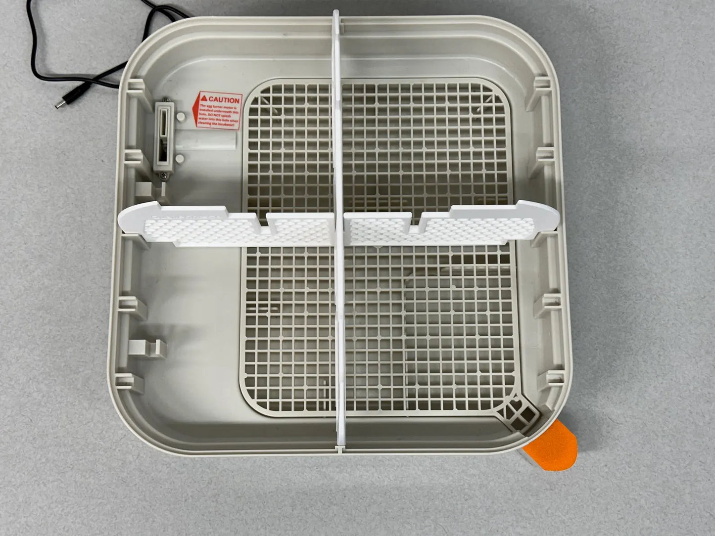 HoneyBunny3D egg separator divider for Maticoopx 30 incubator, 3D printed chick hatching attachment, made in the USA